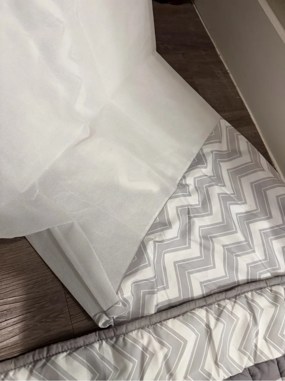 Peanutshell- 2 Piece Baby Crib Bedding Set - Skirt & Ruffle Comforter (no sheet)